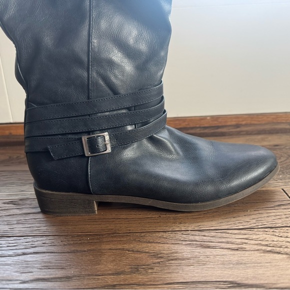 NWOT Journee Collection Navy riding boots - Picture 6 of 7